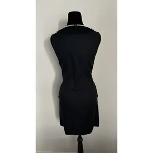 Ann Taylor Loft Size 4 Black Shift Dress Pocket Ruffle Trim Career Cocktail EUC thumbnail 3