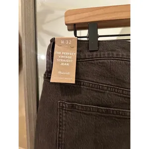 Women's Madewell Jeans, 32, Dark Gray The Perfect Vintage Straight Jean in Cosne thumbnail 6