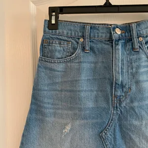 Madewell Women’s 25 Rigid Denim A-Line Mini Skirt in Keene Wash Cutout Edition thumbnail 3