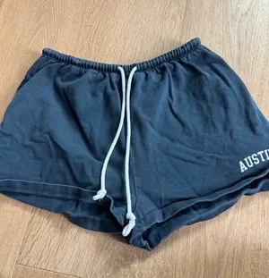 Brandy Melville Shorts  thumbnail 4