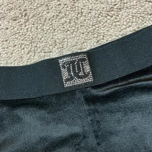 Juicy Couture Y2K Velour Sleep Shorts Womens Small Black Rhinestone Logo Lounge thumbnail 3