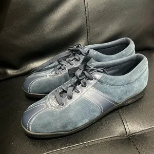 Easy Spirit Shoes Womens 9.5 M On Cue Casual Low Sneakers Blue Suede Lace Up thumbnail 10