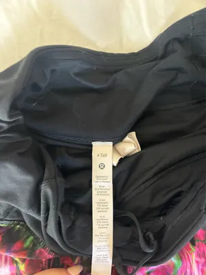 Lululemon Speed Up Shorts  thumbnail 2