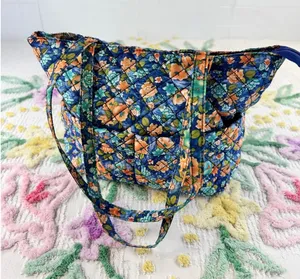 Blue‎ Floral Quilted Cotton Tote Bag Zippered Shoulder Bag with Pockets thumbnail 1