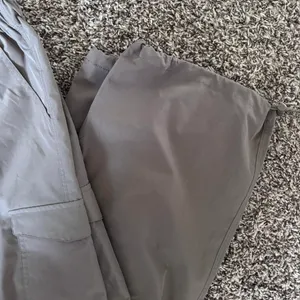 Pitaya cargo pants  thumbnail 2