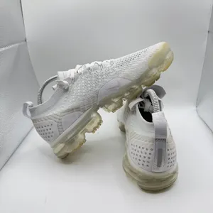 Nike Air Vapormax Flyknit 2 Triple White Vast Grey 942843-105 Women's Size 8.5 thumbnail 3