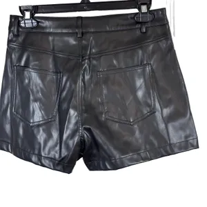 AKIRA Black PU Leather Mini Shorts Women’s Medium High Rise Y2K Clubwear Moto thumbnail 2