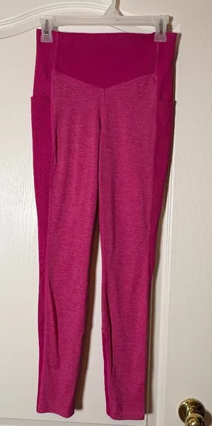 The North Face Pink Leggings. Size Medium. Excellent Condition thumbnail 1