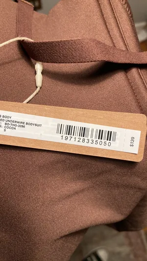 SKIMS Body Contour Underwire Bodysuit S thumbnail 8