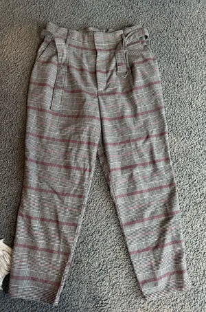 Hollister Dress Pants Ultra High-Rise thumbnail 1