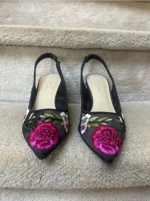 New Betsey Johnson Lira Floral Embroidered Mesh Slingback Heels Blue Sole Sz 8M thumbnail 5