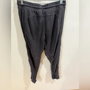 FREE PEOPLE BACK INTO IT JOGGERS! thumbnail 4