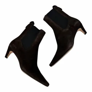 Reformation Roberta Suede Kitten Heel Ankle Boots Dark Brown Size 6 thumbnail 6