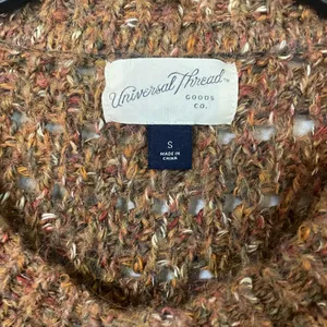 Women's Universal Threads. Chunky Loose Knit Brown Crop Sweater Small Oversized thumbnail 2