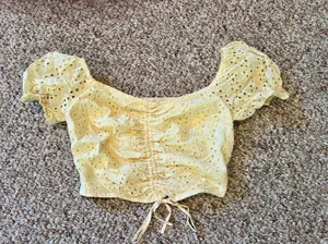 Hollister Crop top thumbnail 1