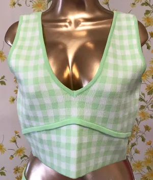 NWOT gingham knit skirt set in lime green size M thumbnail 7