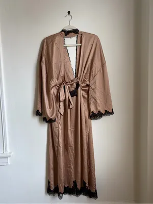 Victoria’s Secret Satin & Rose Lace Open-Back Long Robe Tan thumbnail 3