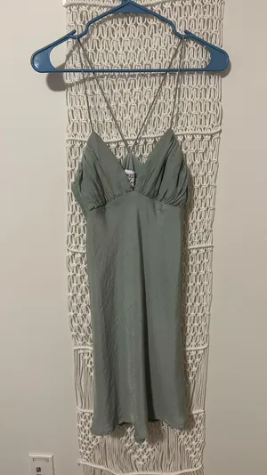 Princess Polly Dress thumbnail 2
