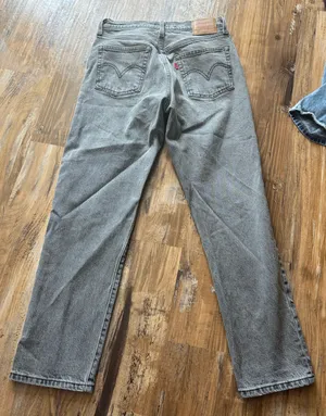 Levi’s Straight Leg Jeans thumbnail 3