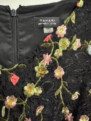 T Tahari Dress thumbnail 3