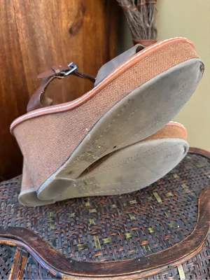 Dolce Vita Brown and Taupe Double-Strap Wedge Sandals thumbnail 5