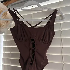 Icon Swim Chocolate Brown Ribbed Cutout One Piece Swimsuit Y2K Bombshell XS thumbnail 5