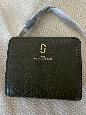 Marc Jacobs Mini Compact Wallet Item No. M0015122 thumbnail 1