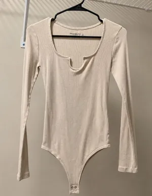 Abercrombie Bodysuit Long Sleeve thumbnail 1