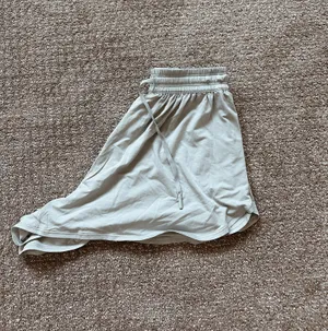 Lululemon Modal Shorts thumbnail 4