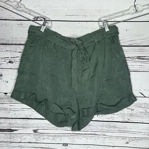 Aerie NWT Size XL Green 100% Lyocell Elastic Waist Pull-On Shorts w/ Tie Belt thumbnail 1