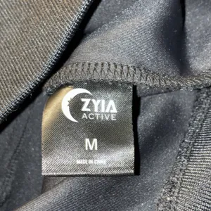 Zyia Active Women’s Black Ventilated Mesh Bomber Jacket Zip-Up Athletic Medium thumbnail 4