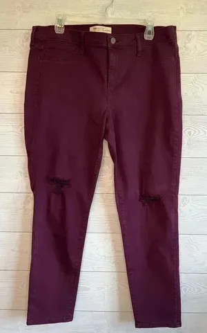 Gap 1969 Easy Leggings Size 16R Burgundy Red Distressed Skinny Pants thumbnail 1