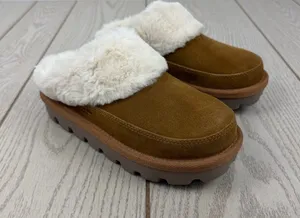 Koolaburra by UGG Women's Tizzey Platform Slip-on Cozy Slipper US5 Chestnut $80 thumbnail 1