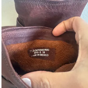 NWOT Frye Veronica Bootie in Redwood Size 7.5 thumbnail 6