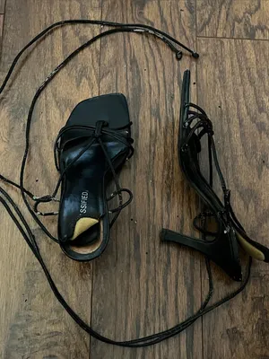 Caged Black Lace-Up Strappy Women's Sandals thumbnail 2