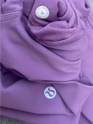 Lululemon Align Purple High-Rise leggings 28” Yoga Pilates Gym Loungewear Size 4 thumbnail 6