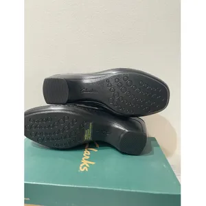 Clarks Karina Black Leather Mules Laser Cut Slip On Clogs Womens‎ 6.5 NEW thumbnail 5