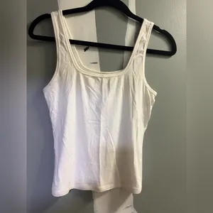 Lululemon Classic Ribbed White Tank Top thumbnail 4