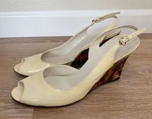 Rare Gucci Size 10 Patent Leather Leopard Peep-Toe Heels, Size 10B thumbnail 1