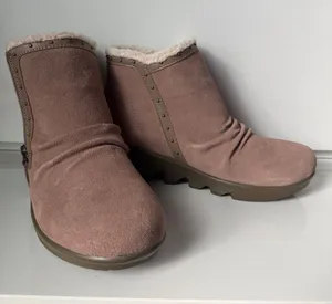 Skechers Women's Dusty Rose Slip-On Winter Ankle Boots - 7W thumbnail 1