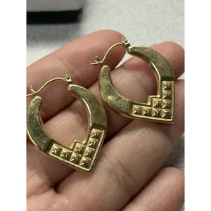 Vintage 14k Yellow Gold Hearts Hollow Hoop Earrings 3.2 Grams WITH DENTS thumbnail 3