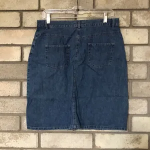 Marsh Landing 💙💙💙3 for 12$💙💙💙Blue Jean Skirt thumbnail 2