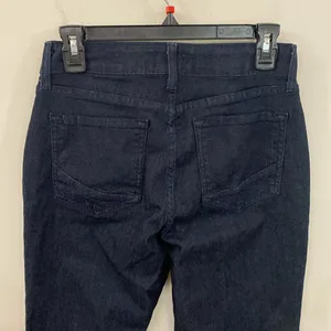 New NYDJ Marilyn Straight Jeans in dark wash size 4 short thumbnail 5