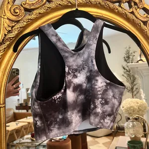 Workout Top thumbnail 2