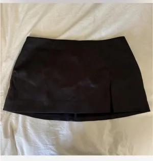 Sasha Therese micro skirt Black thumbnail 3