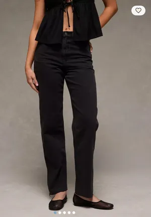 American Eagle Super High-Waisted Baggy Straight Black Jean thumbnail 1