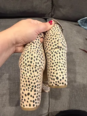 New Chinese Laundry Size 8M Beige and Black Polka Dot Block Heel Sandals thumbnail 5