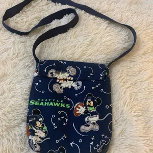 Seattle Seahawks Themed Crossbody Ladies Bag Cute Football Mouse thumbnail 6