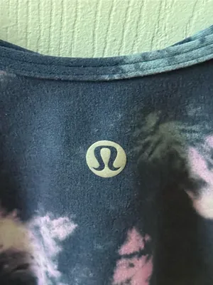 Lululemon Align T-Shirt in Circulate Tie Dye Mineral Blue Multi thumbnail 4