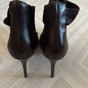 Charles By Charles David Dark Brown Ankle Boot Mixed Media Leather Front Zip thumbnail 5
